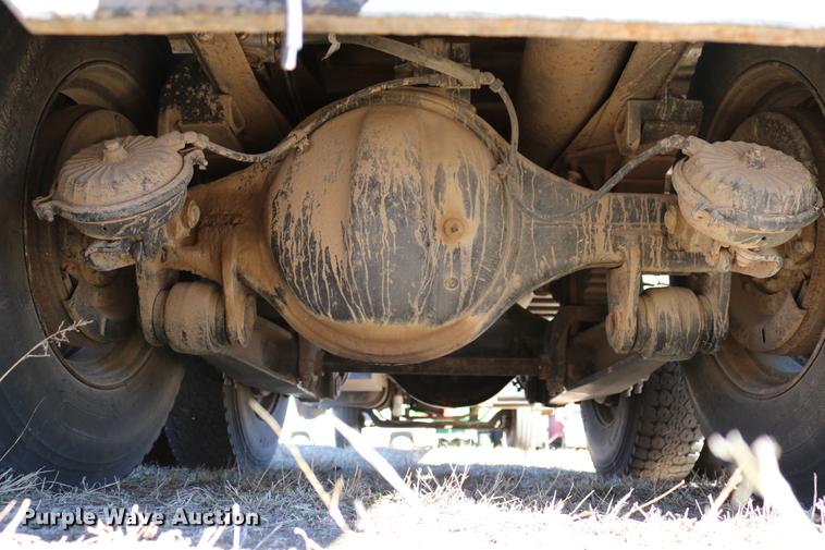 image for item DC3506 1979 GMC Brigadier grain truck