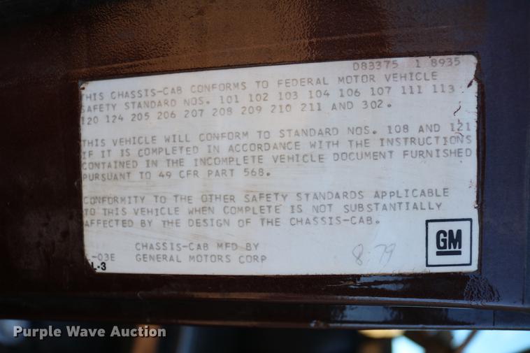 image for item DC3506 1979 GMC Brigadier grain truck