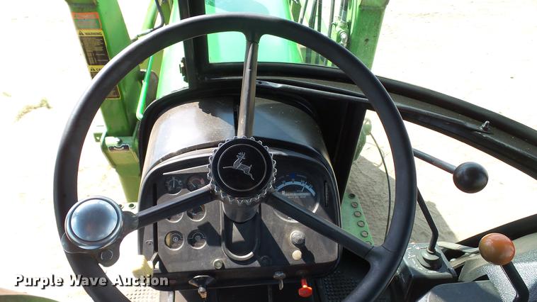 image for item DC4226 1974 John Deere 4230 tractor