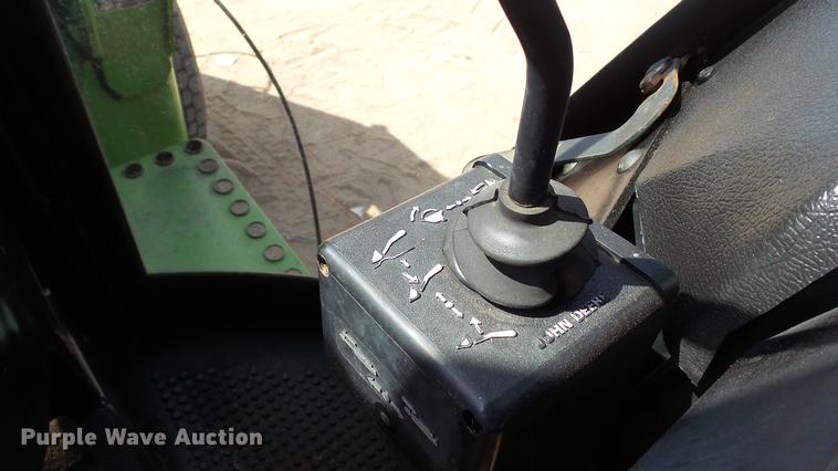 image for item DC4226 1974 John Deere 4230 tractor