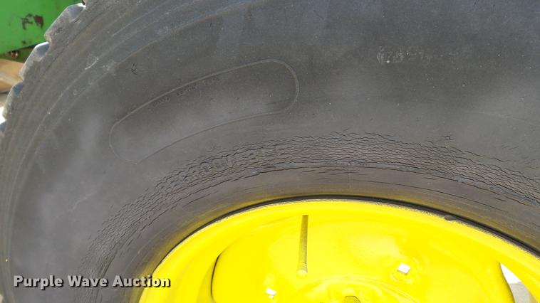 image for item DC4226 1974 John Deere 4230 tractor