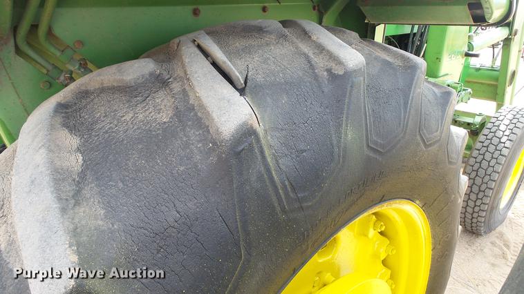 image for item DC4226 1974 John Deere 4230 tractor