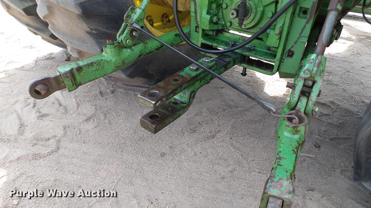 image for item DC4226 1974 John Deere 4230 tractor