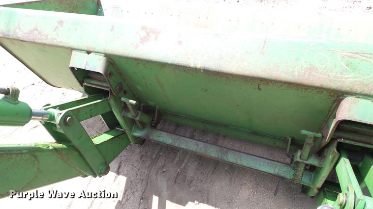 image for item DC4226 1974 John Deere 4230 tractor