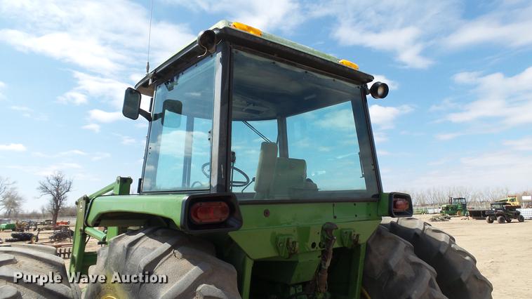 image for item DC4226 1974 John Deere 4230 tractor