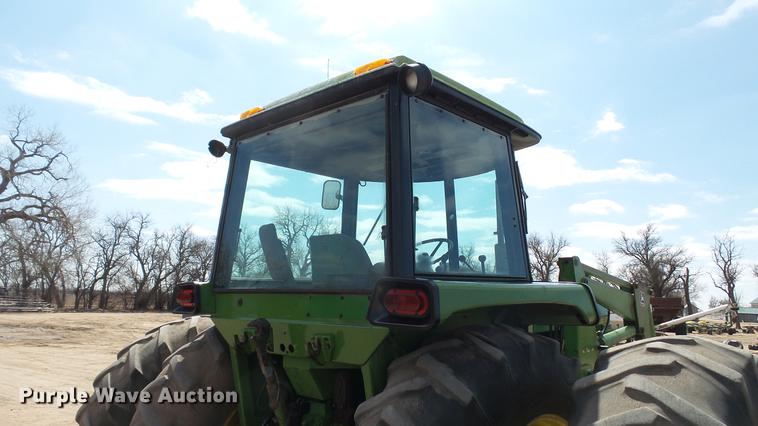 image for item DC4226 1974 John Deere 4230 tractor