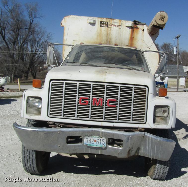 image for item DC4376 1992 GMC TopKick tender truck