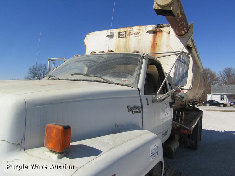 image for item DC4376 1992 GMC TopKick tender truck