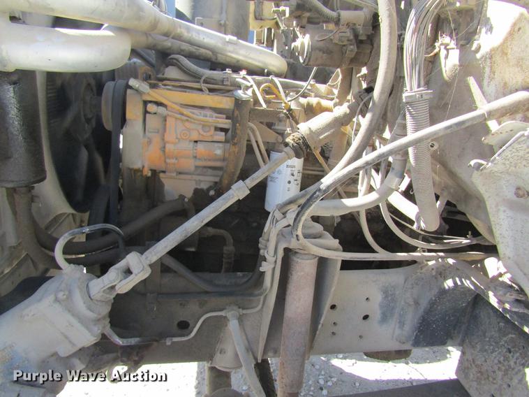 image for item DC4376 1992 GMC TopKick tender truck