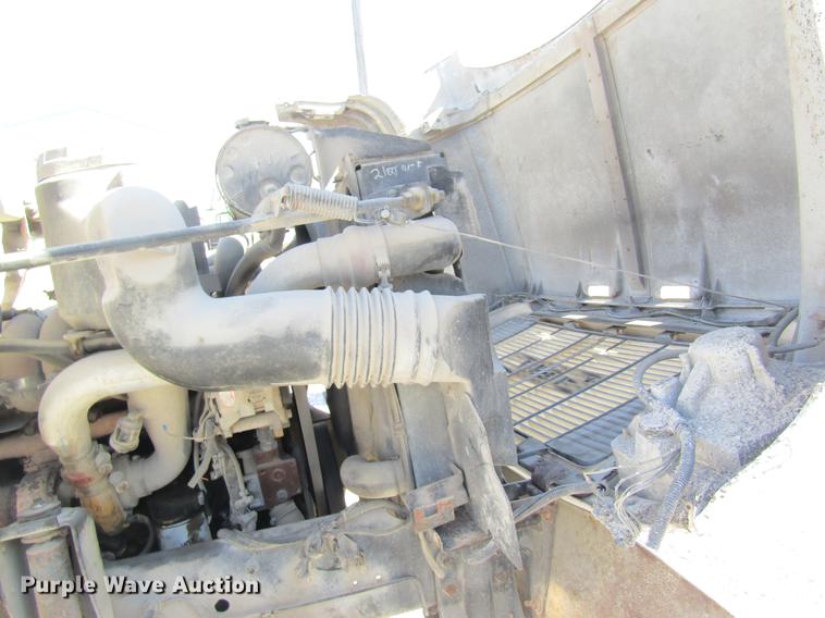 image for item DC4376 1992 GMC TopKick tender truck