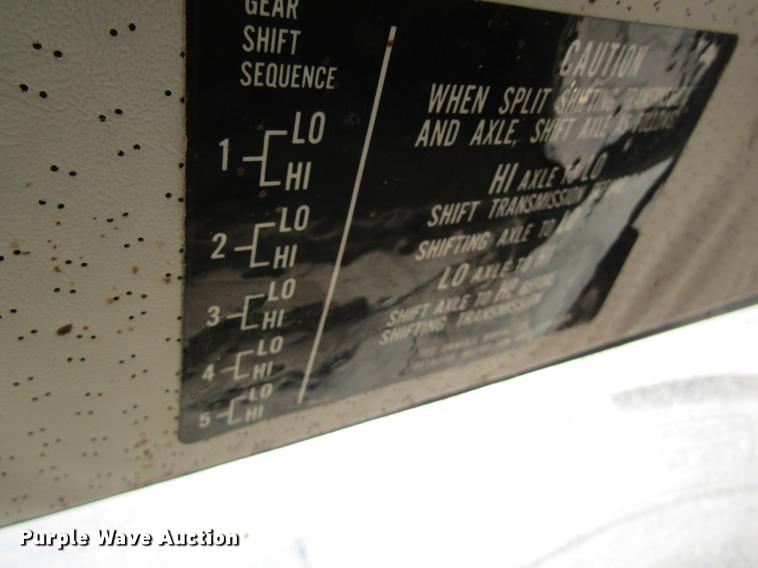 image for item DC4376 1992 GMC TopKick tender truck