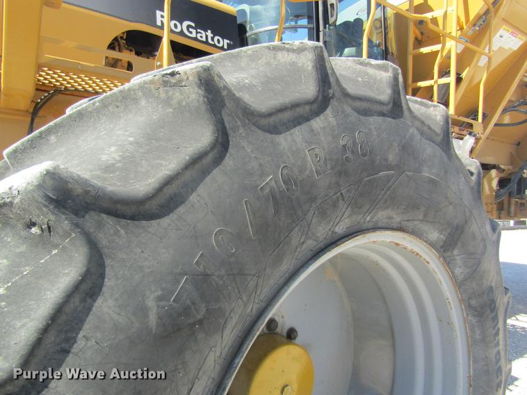 image for item DC4378 2010 Ag-Chem RoGator 1386 dry spreader applicator