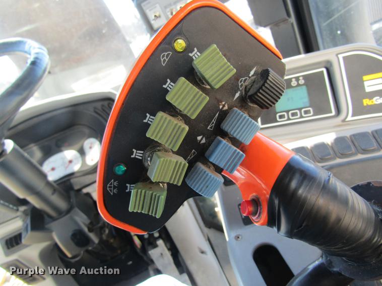 image for item DC4378 2010 Ag-Chem RoGator 1386 dry spreader applicator