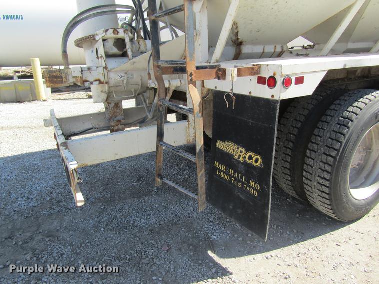 image for item DC4379 1992 Kenworth T800 tender truck