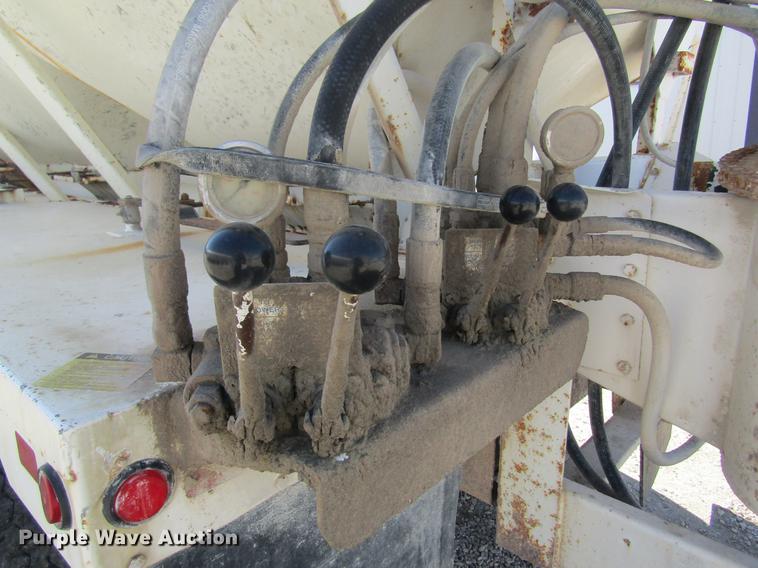 image for item DC4379 1992 Kenworth T800 tender truck