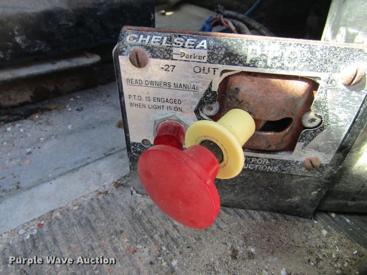 image for item DC4379 1992 Kenworth T800 tender truck