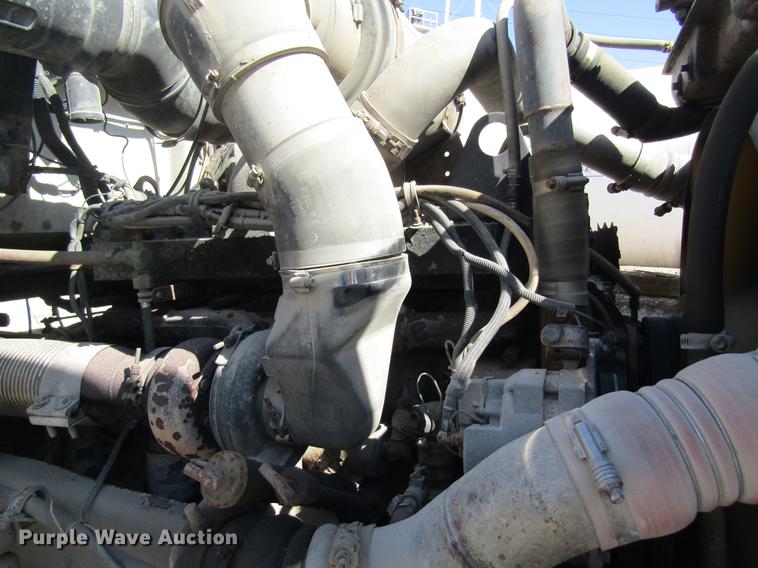 image for item DC4379 1992 Kenworth T800 tender truck