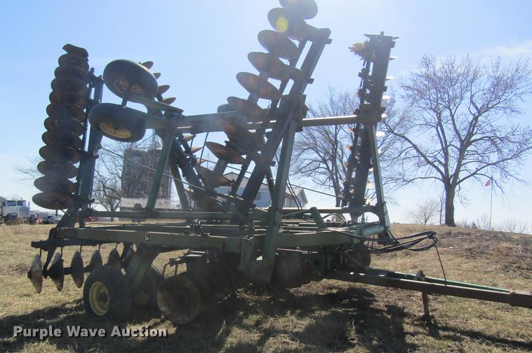 image for item DC4381 John Deere T0331 disk