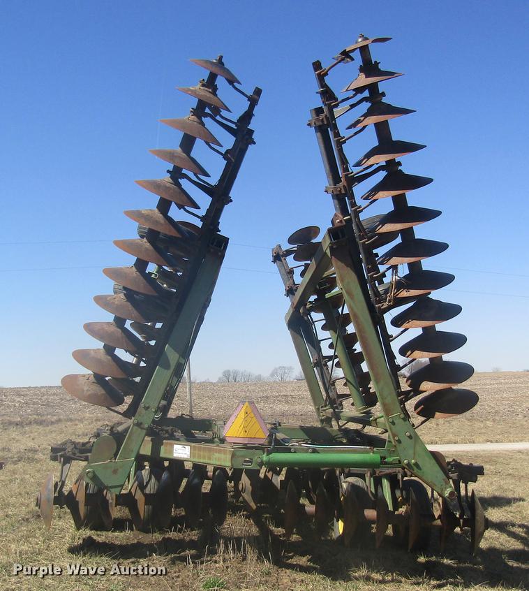 image for item DC4381 John Deere T0331 disk