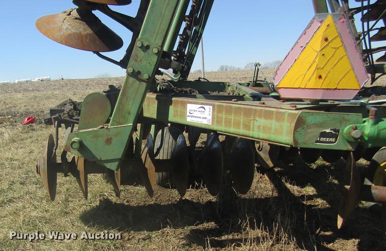 image for item DC4381 John Deere T0331 disk