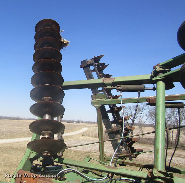 image for item DC4381 John Deere T0331 disk