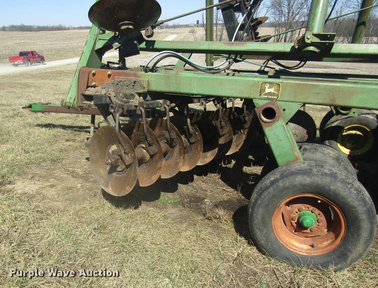 image for item DC4381 John Deere T0331 disk