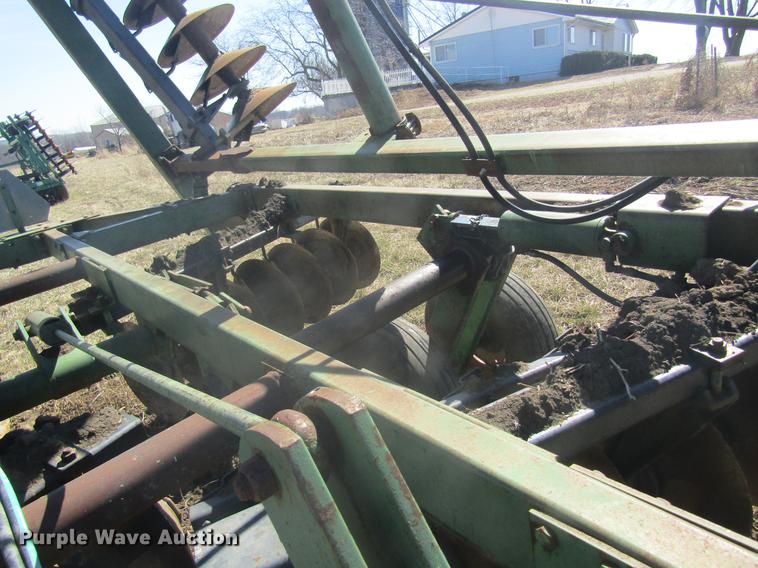 image for item DC4381 John Deere T0331 disk