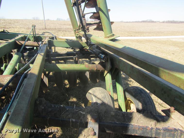 image for item DC4381 John Deere T0331 disk