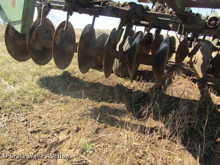 image for item DC4381 John Deere T0331 disk