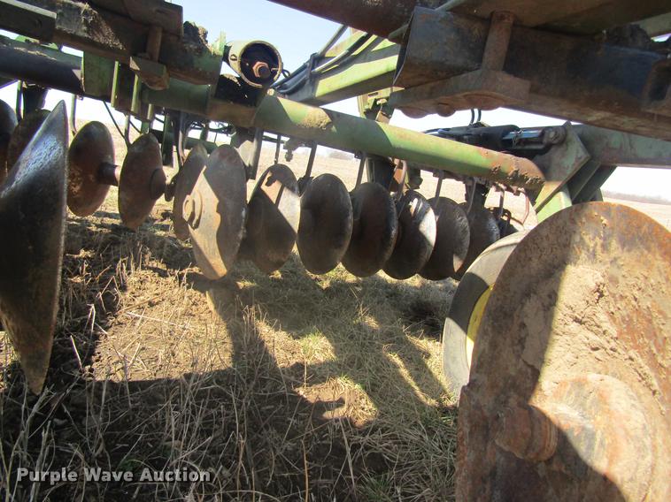 image for item DC4381 John Deere T0331 disk