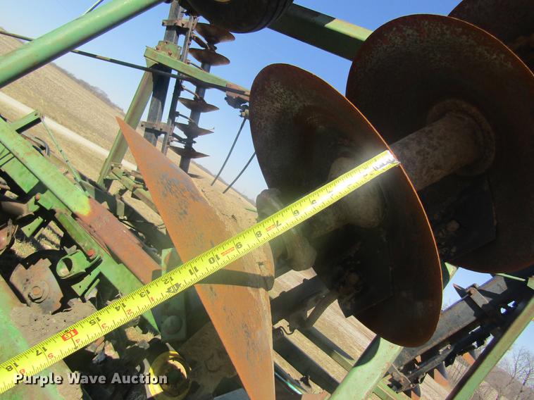 image for item DC4381 John Deere T0331 disk