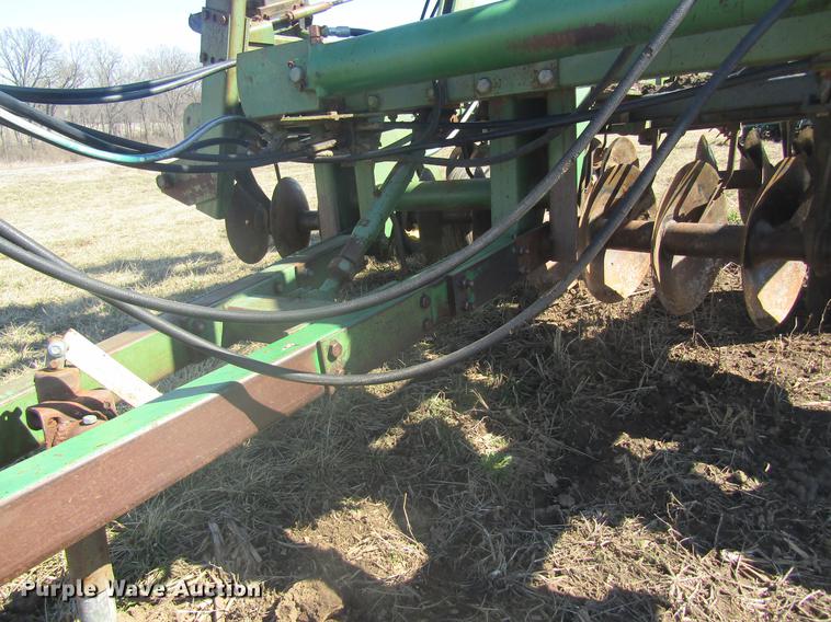 image for item DC4381 John Deere T0331 disk