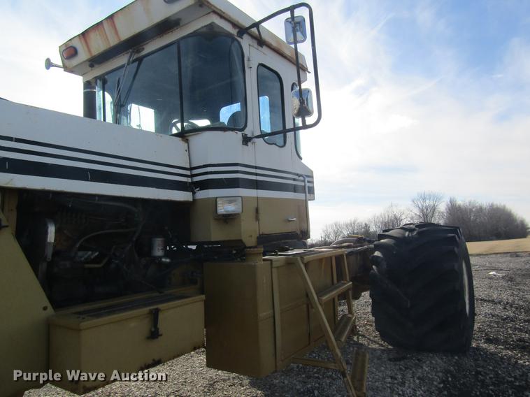 image for item DC4402 1992 Ag-Chem TerraGator 1803 applicator chassis