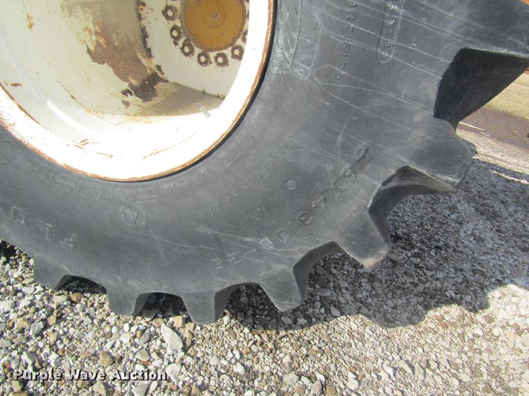 image for item DC4402 1992 Ag-Chem TerraGator 1803 applicator chassis