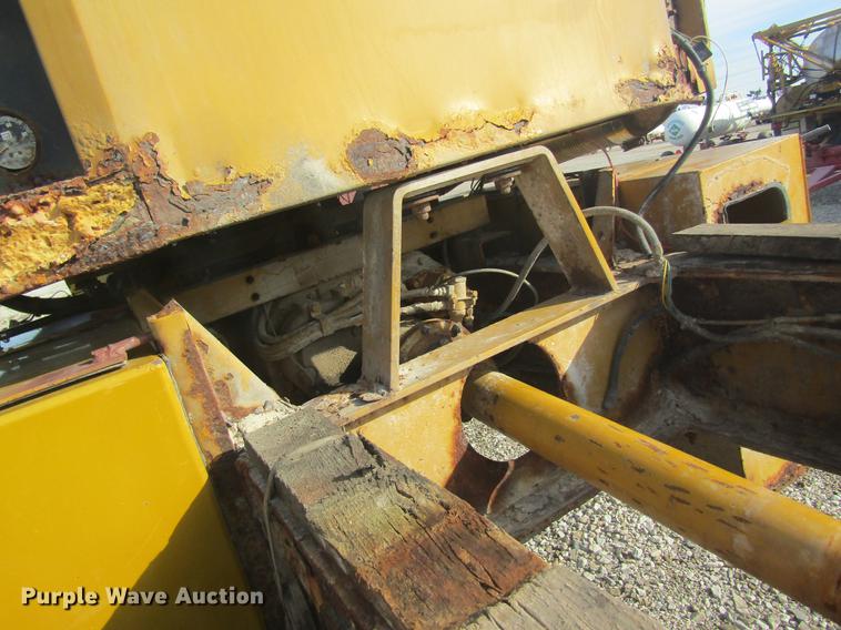 image for item DC4402 1992 Ag-Chem TerraGator 1803 applicator chassis