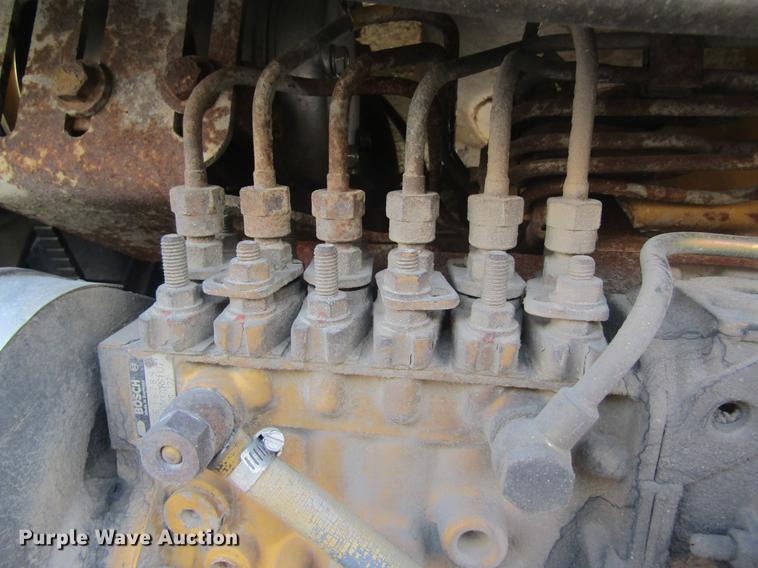 image for item DC4402 1992 Ag-Chem TerraGator 1803 applicator chassis