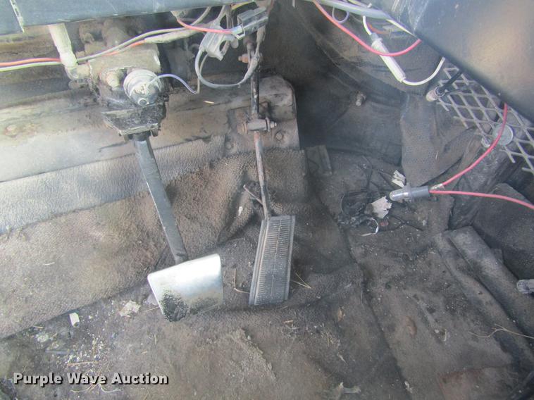 image for item DC4402 1992 Ag-Chem TerraGator 1803 applicator chassis