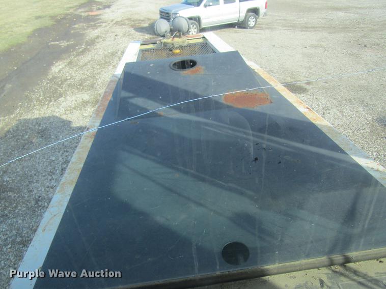 image for item DC4402 1992 Ag-Chem TerraGator 1803 applicator chassis