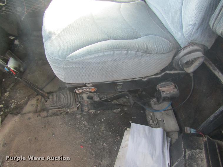 image for item DC4402 1992 Ag-Chem TerraGator 1803 applicator chassis