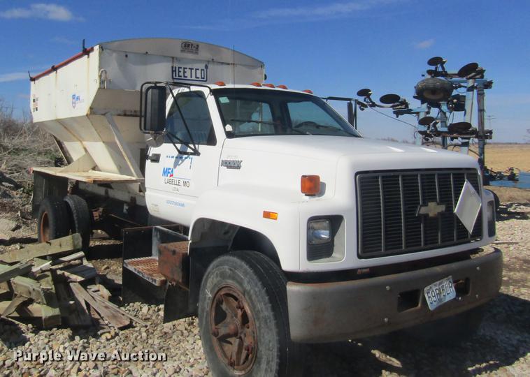 image for item DC4403 1995 Chevrolet Kodiak feed mixer truck