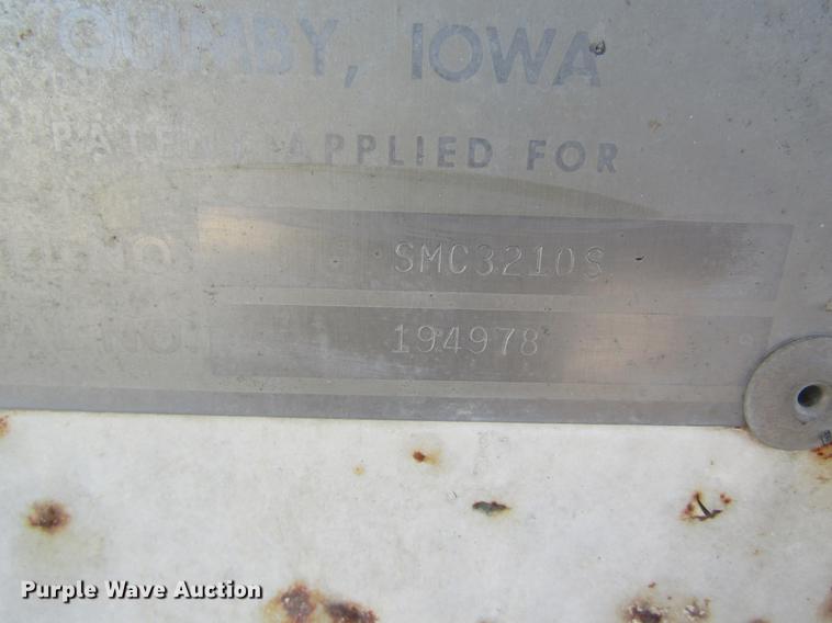 image for item DC4403 1995 Chevrolet Kodiak feed mixer truck