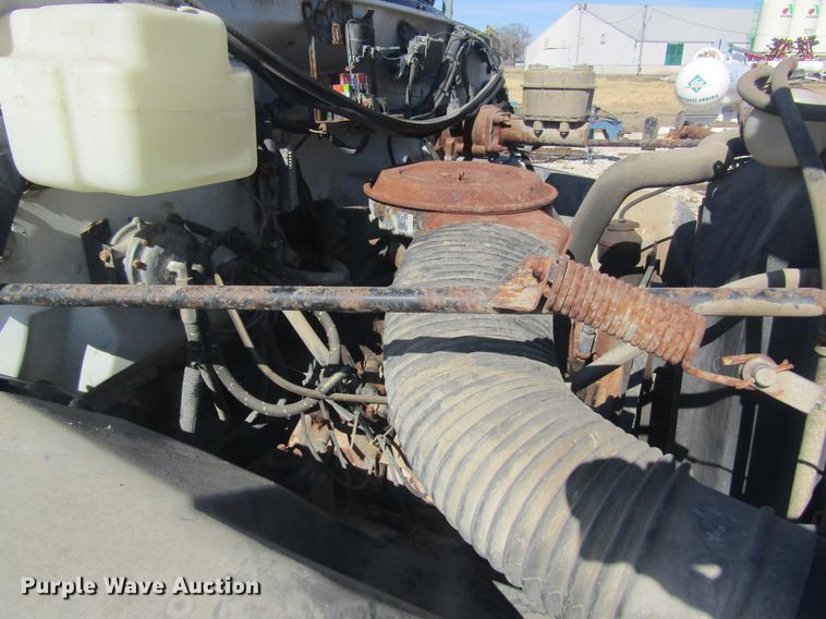 image for item DC4403 1995 Chevrolet Kodiak feed mixer truck