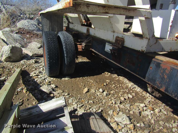 image for item DC4403 1995 Chevrolet Kodiak feed mixer truck