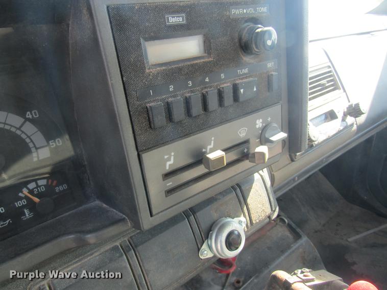 image for item DC4403 1995 Chevrolet Kodiak feed mixer truck