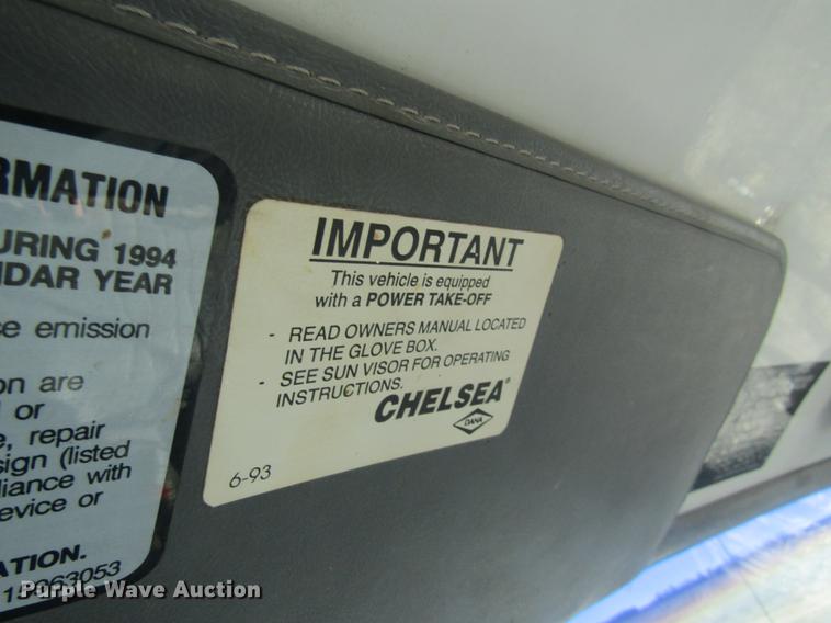 image for item DC4403 1995 Chevrolet Kodiak feed mixer truck