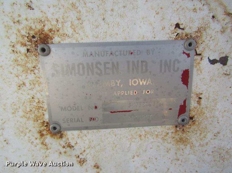 image for item DC4404 1995 Chevrolet Kodiak feed mixer truck