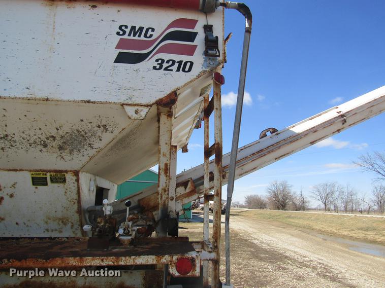 image for item DC4404 1995 Chevrolet Kodiak feed mixer truck