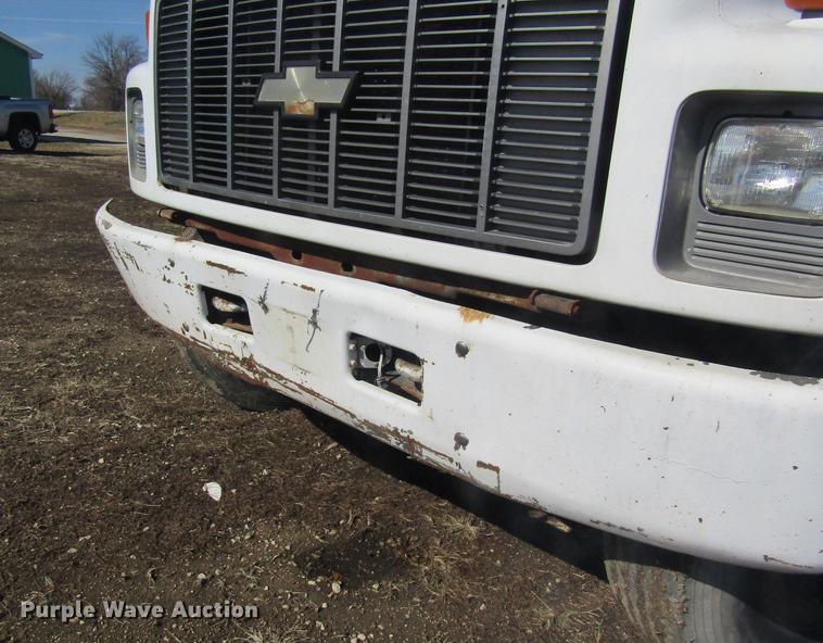 image for item DC4404 1995 Chevrolet Kodiak feed mixer truck