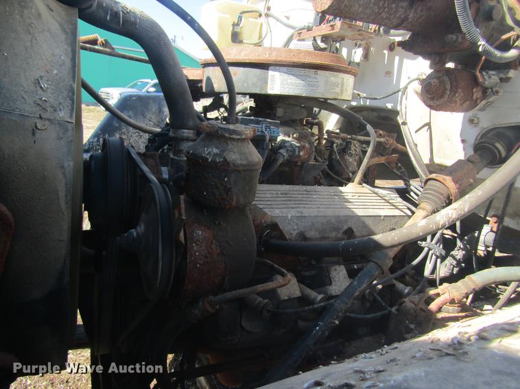 image for item DC4404 1995 Chevrolet Kodiak feed mixer truck