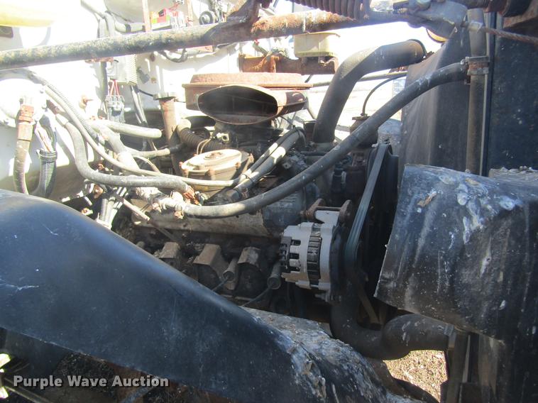 image for item DC4404 1995 Chevrolet Kodiak feed mixer truck